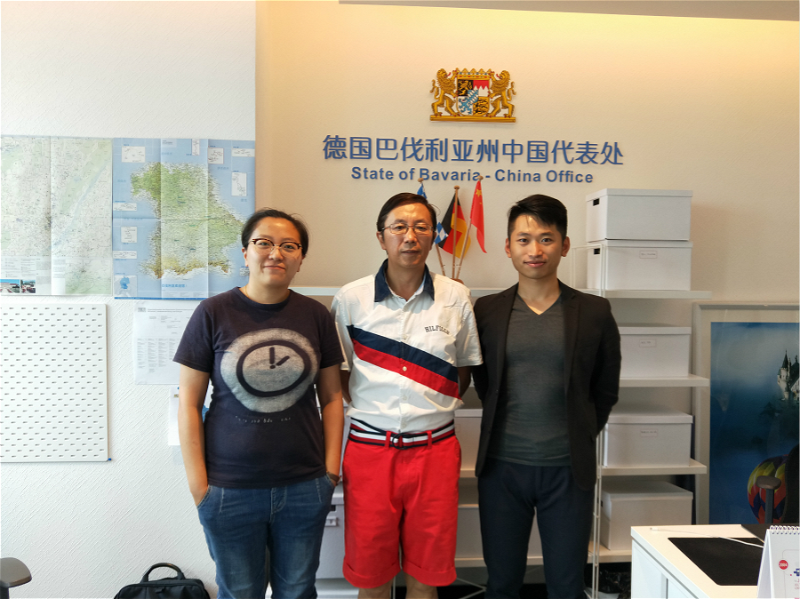 2019.07.12 德国工商大会成都办事处西南地区总监与会员企业德国酸菜捞店长段齐结访问代表处_meitu_9.jpg